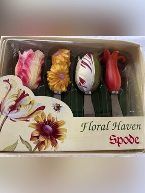 Spode "Floral Haven" Figural Spreaders